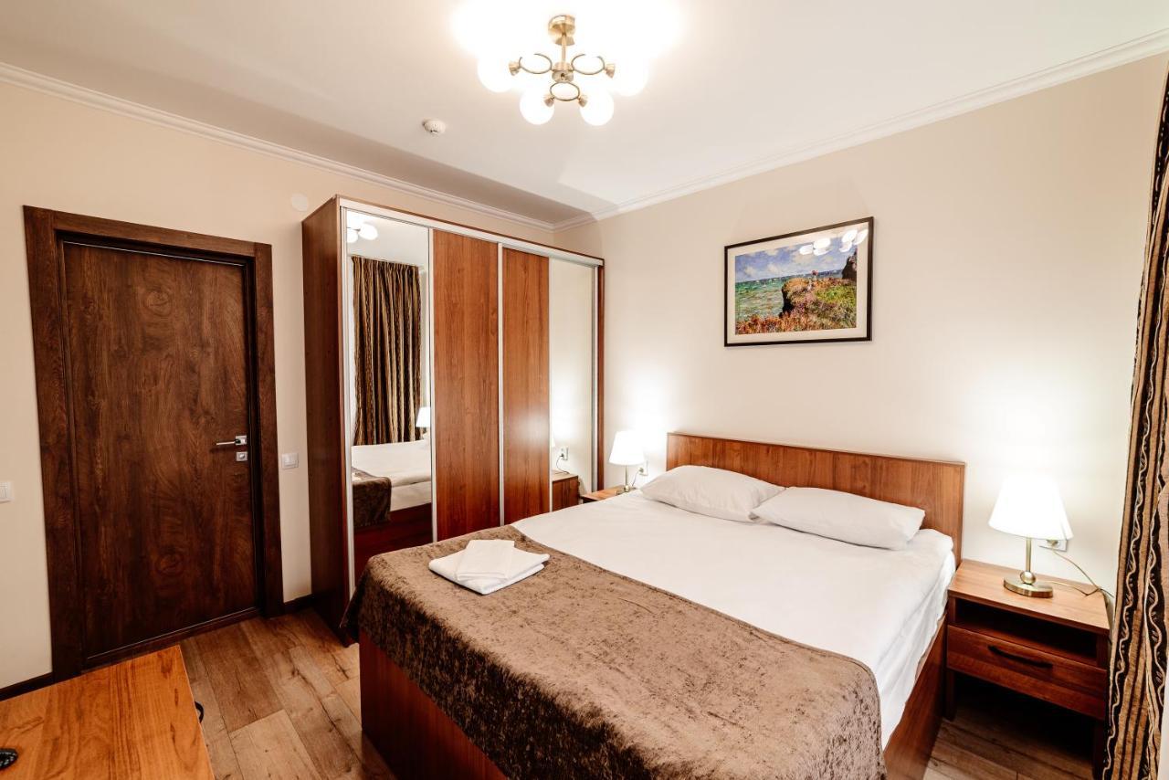 Chagala Hotel Aksai アクサイ  エクステリア 写真