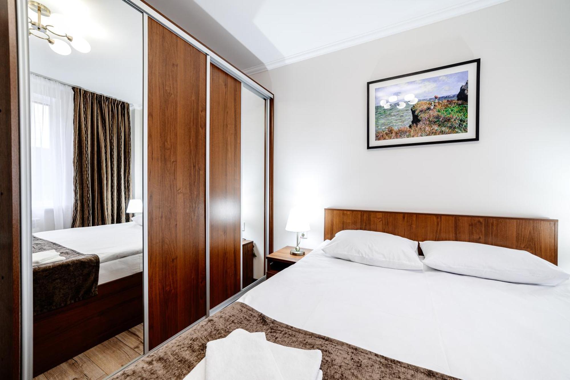 Chagala Hotel Aksai アクサイ  エクステリア 写真