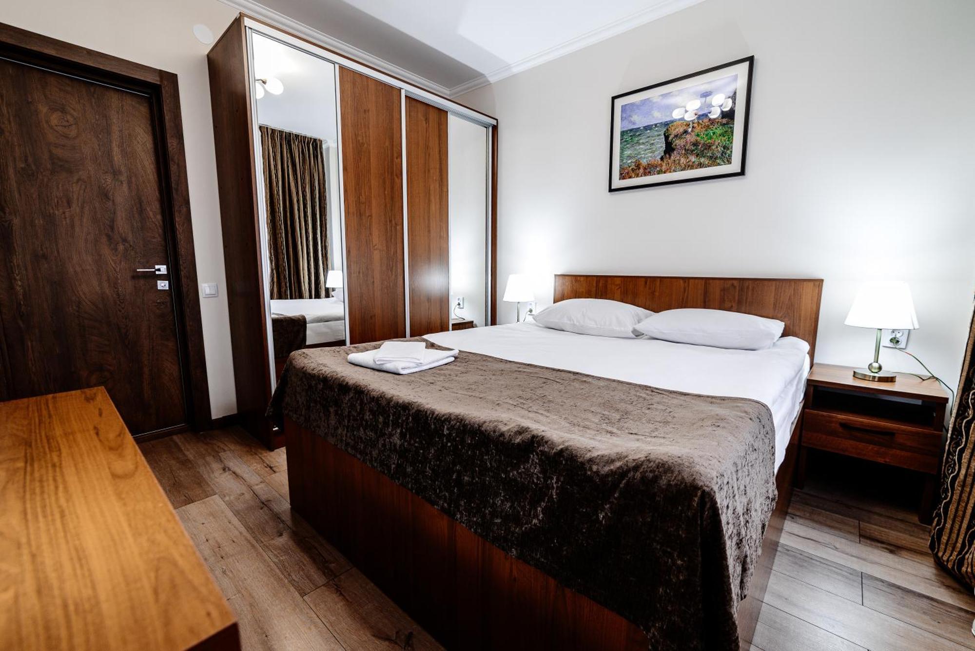 Chagala Hotel Aksai アクサイ  エクステリア 写真